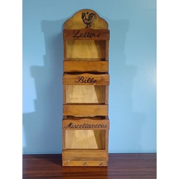 Vintage Wooden Mail Station Letter Storage Rustic Cottage Rooster VG Japan - Picture 2 of 12